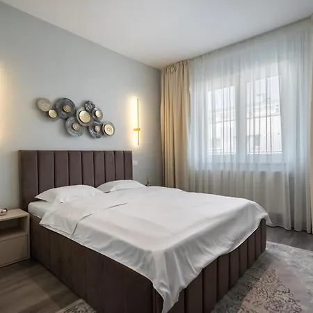 Breeze Gateway Center * בוקרשט