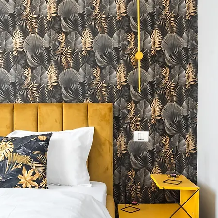 Breeze Gateway Center *