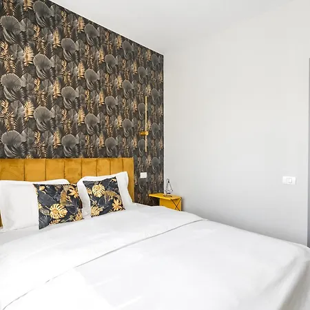 Breeze Gateway Center