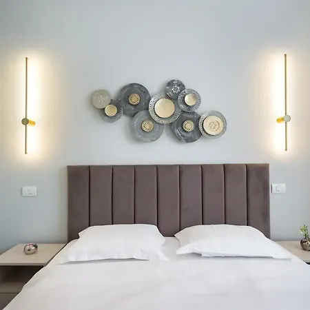 Breeze Gateway Center *