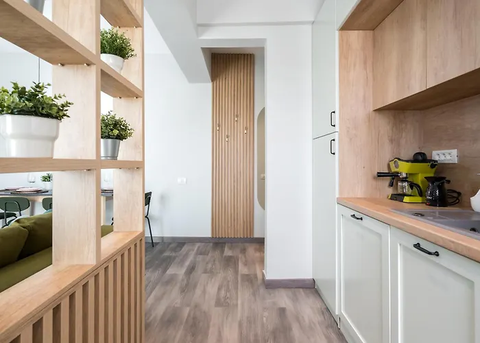 Breeze Gateway Center Apartment