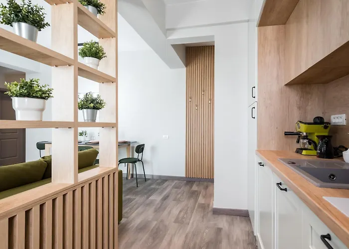 Breeze Gateway Center *