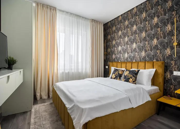 Breeze Gateway Center Apartment