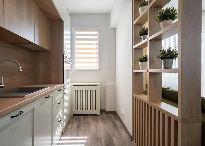 Breeze Gateway Center Apartment Bucharest