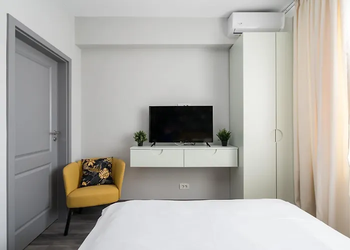 Breeze Gateway Center